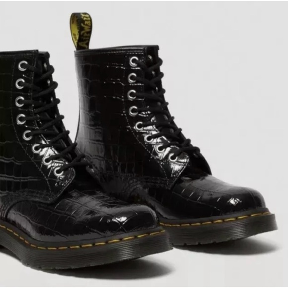 Dr. Martens 1460 Womens Patent Leather Croc Embossed Size 8 NEW - Picture 2 of 14